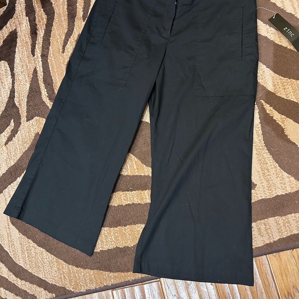 NWT - Zinc Capri Low Rise - Picture 2 of 4
